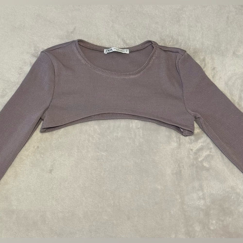 NWOT Zara Shorty Ribbed Crop Top